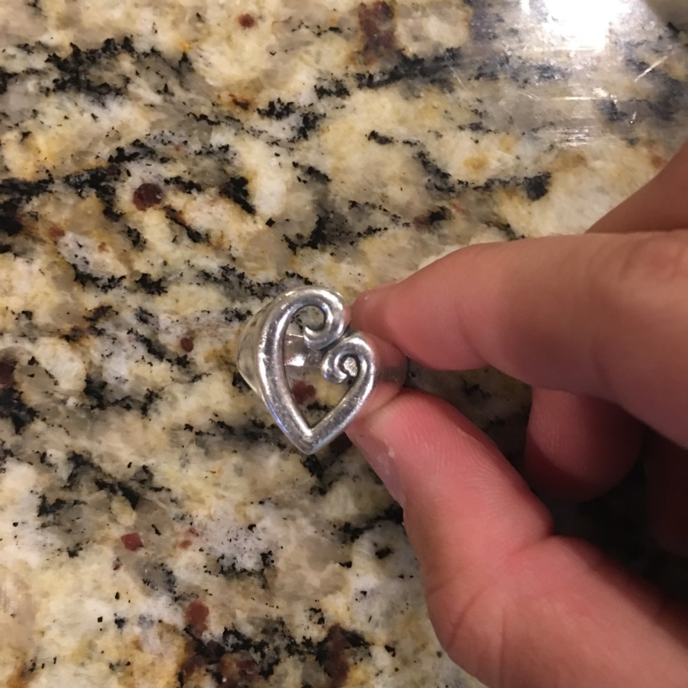 Mothers love James Avery ring size 7 1/2